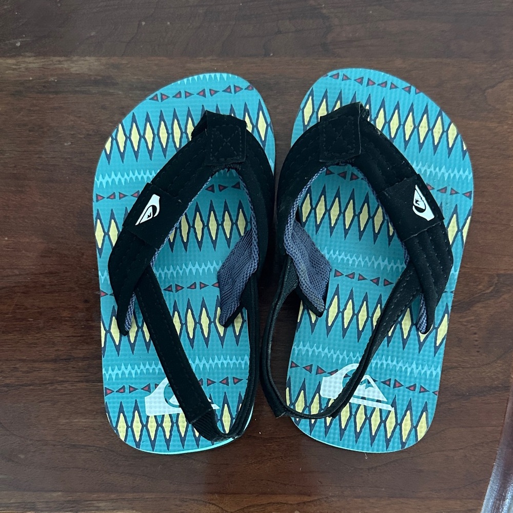 Quiksilver Kids' Patterned Blue and Black Sandals - NWT - Toddler Size 7